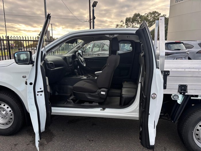 2025 Isuzu D-MAX SX High Ride MY24 4x2 Mineral White