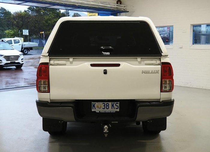 2022 Toyota Hilux SR