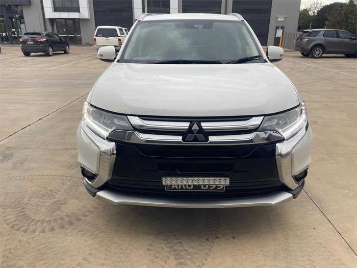 2016 Mitsubishi Outlander LS Safety Pack