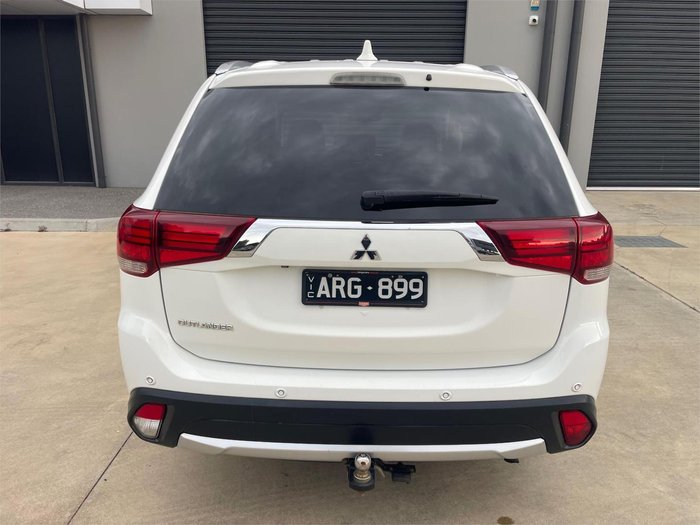2016 Mitsubishi Outlander LS Safety Pack