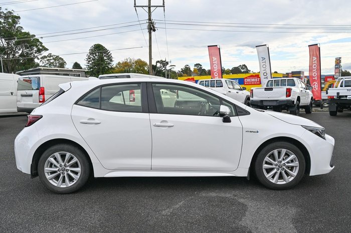 2022 Toyota Corolla Ascent Sport Hybrid ZWE211R Glacier White