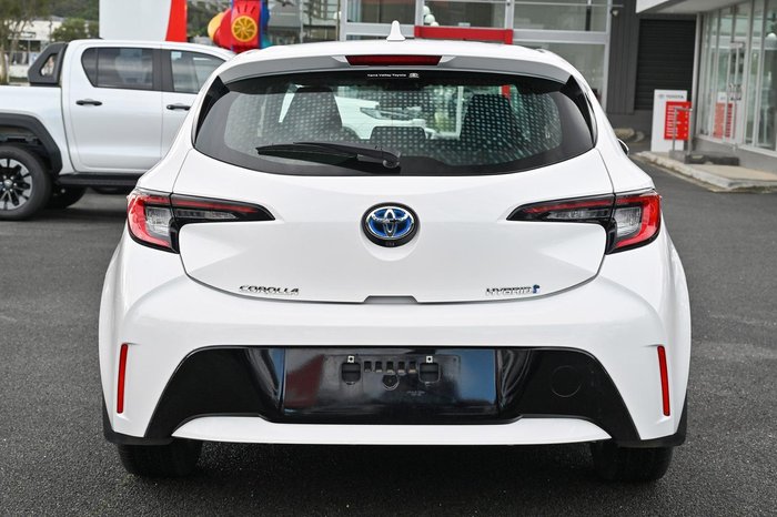 2022 Toyota Corolla Ascent Sport Hybrid ZWE211R Glacier White