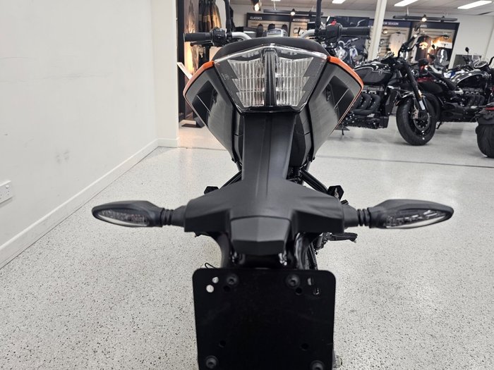 2024 Ktm 200 DUKE (ABS) Orange