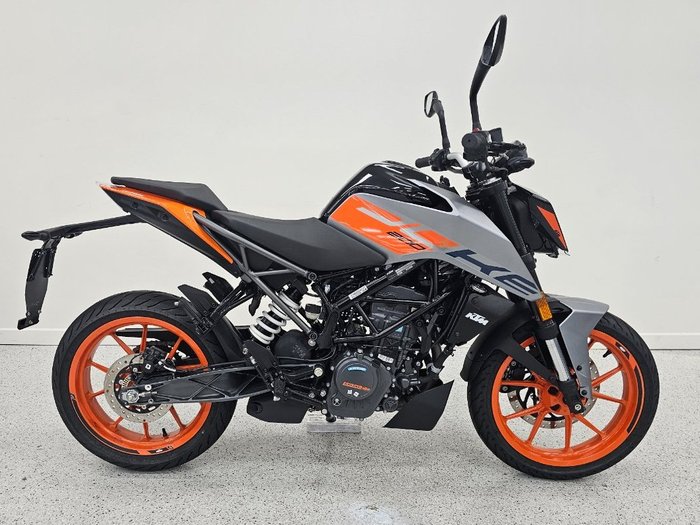 2024 Ktm 200 DUKE (ABS) Orange