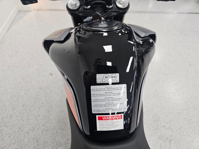 2024 Ktm 200 DUKE (ABS) Orange