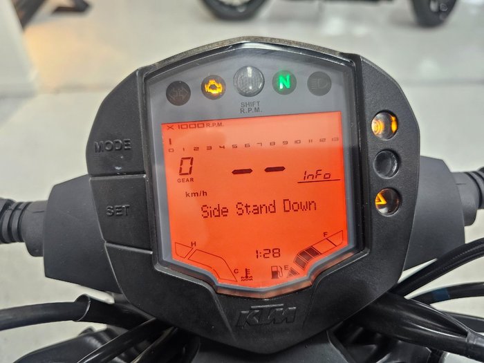 2024 Ktm 200 DUKE (ABS) Orange