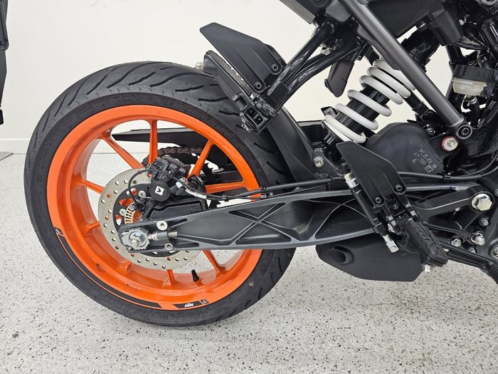 2024 Ktm 200 DUKE (ABS) Orange