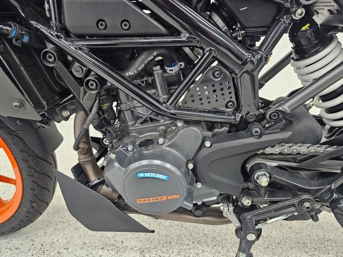 2024 Ktm 200 DUKE (ABS) Orange