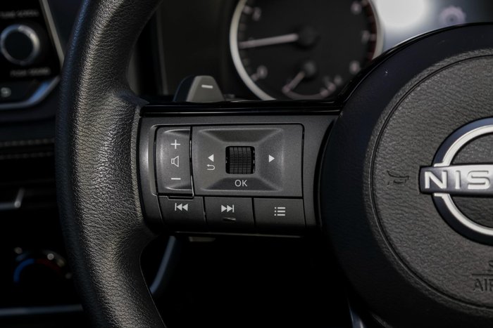 2024 Nissan X-TRAIL ST