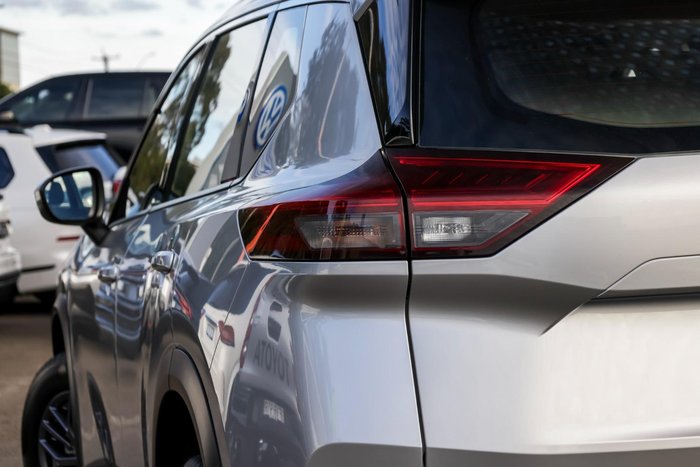 2024 Nissan X-TRAIL ST