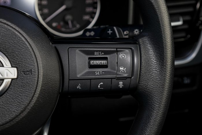 2024 Nissan X-TRAIL ST