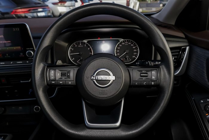 2024 Nissan X-TRAIL ST