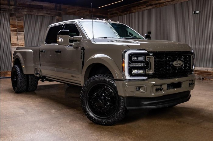 2025 Ford F450