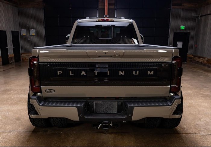 2025 Ford F450 Platinum