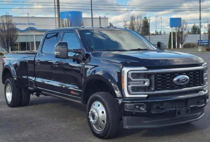2025 Ford F450 Platinum