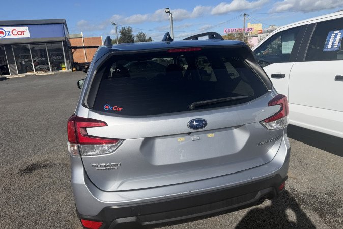 2024 SUBARU FORESTER 2.5i (AWD)