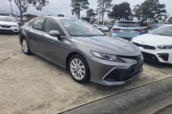 2024 TOYOTA CAMRY