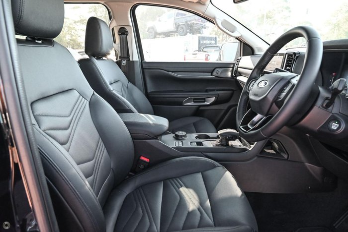 2025 Ford Everest Black Edition