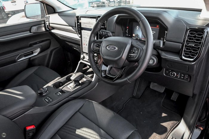 2025 Ford Everest Black Edition