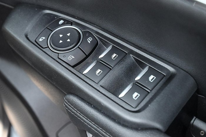 2025 Ford Everest Black Edition