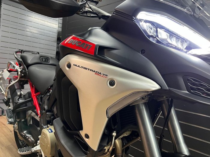 2025 DUCATI MULTISTRADA V4 RALLY Black