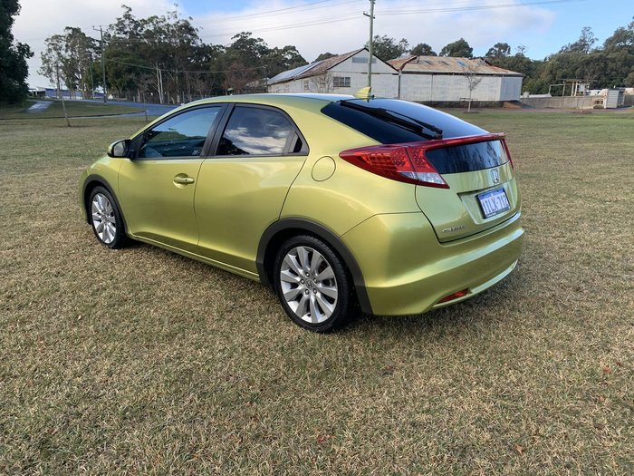2013 Honda Civic VTi-L 9th Gen MY13 Yellow Topaz