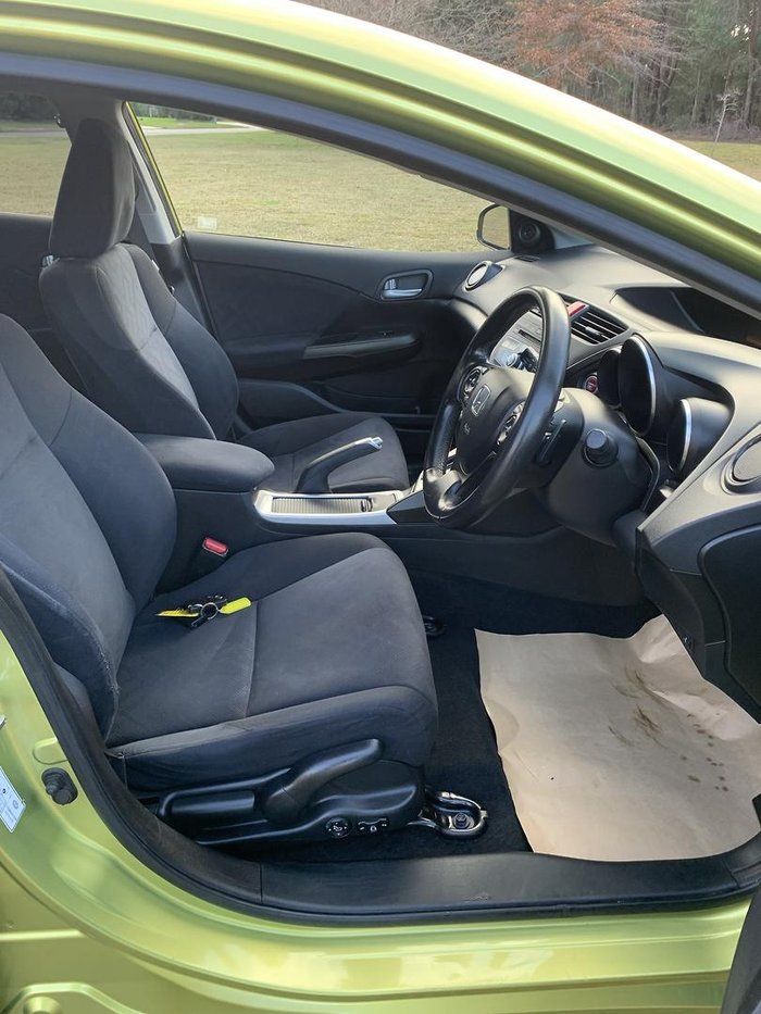 2013 Honda Civic VTi-L 9th Gen MY13 Yellow Topaz