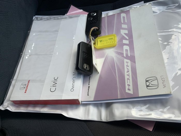 2013 Honda Civic VTi-L 9th Gen MY13 Yellow Topaz