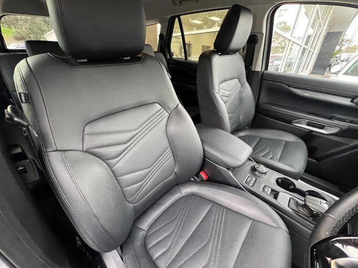 2025 Ford Everest Trend