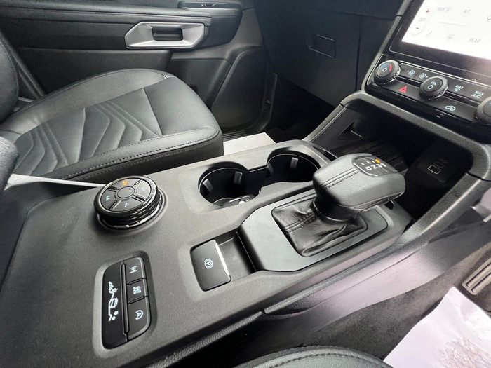 2025 Ford Everest Trend