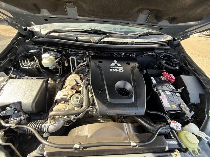 2018 Mitsubishi Pajero Sport GLS