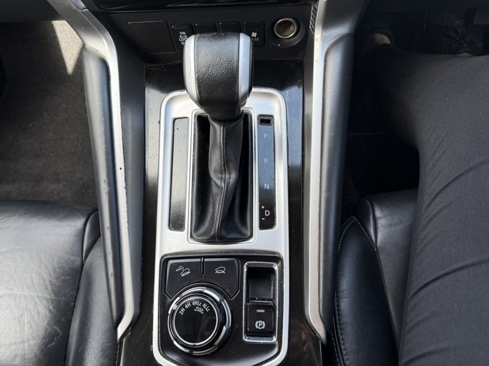 2018 Mitsubishi Pajero Sport GLS