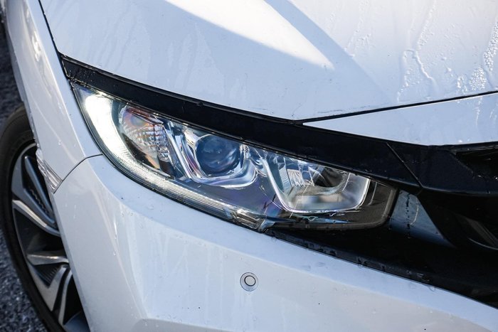 2019 Honda Civic VTi-L