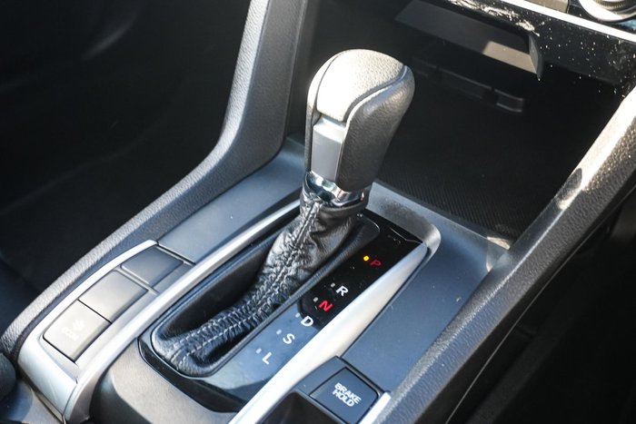 2019 Honda Civic VTi-L