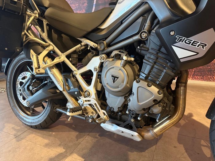 2023 Triumph Tiger 1200 GT Pro Tiger White