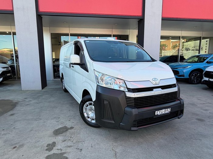 2023 Toyota Hiace