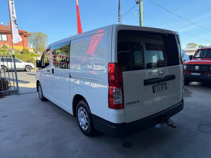 2023 Toyota Hiace
