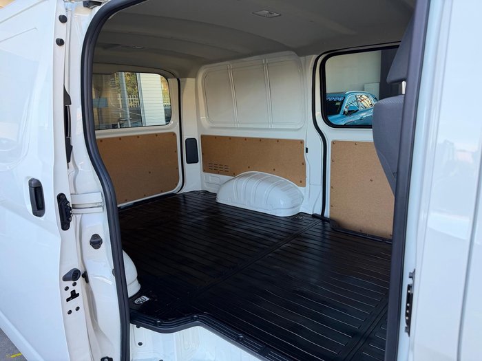 2023 Toyota Hiace