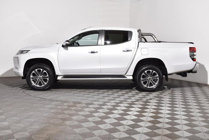2021 Mitsubishi Triton GLS