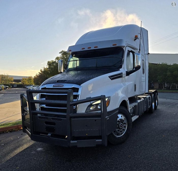 2022 Freightliner Cascadia