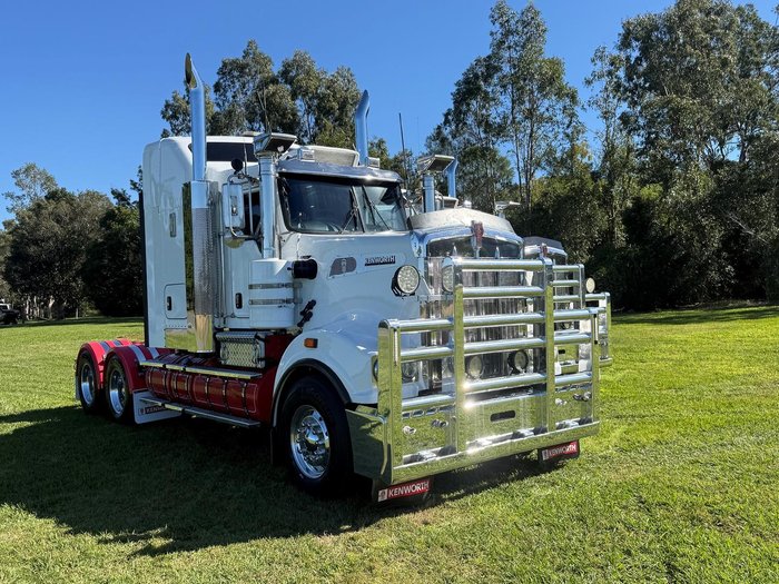 2016 Kenworth T909