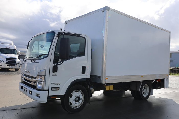 2022 Isuzu N Series
