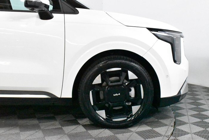 2024 Kia Carnival GT-Line