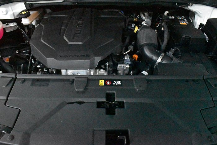 2024 Kia Carnival GT-Line