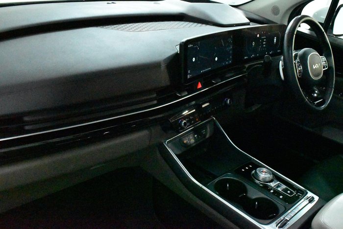 2024 Kia Carnival GT-Line
