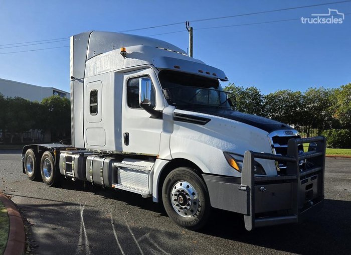 2021 Freightliner Cascadia