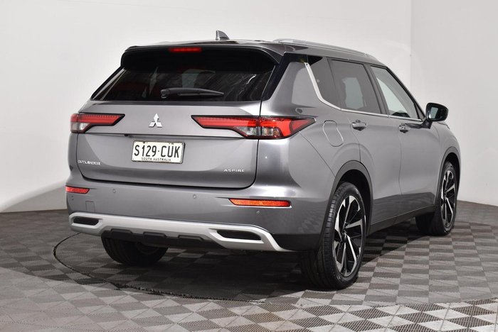 2023 Mitsubishi Outlander Aspire