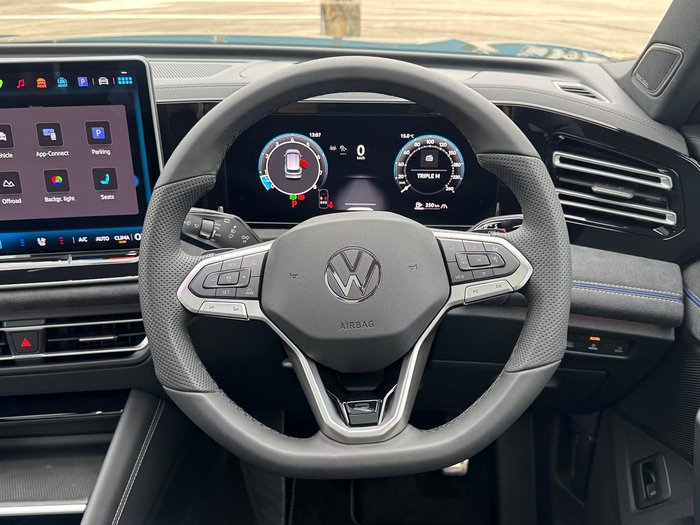 2026 Volkswagen Tiguan 195TSI R-Line