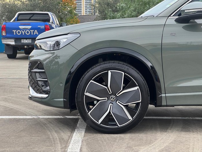 2026 Volkswagen Tiguan 195TSI R-Line