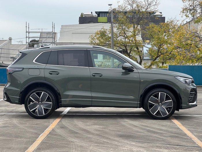2026 Volkswagen Tiguan 195TSI R-Line